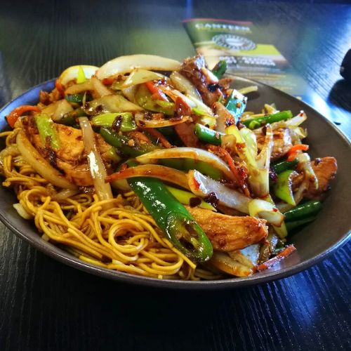 Canteen Fine Asian Cuisine_Chicken+chow+mein