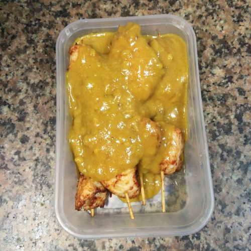 Canteen Fine Asian Cuisine_Curry+chicken+in+container
